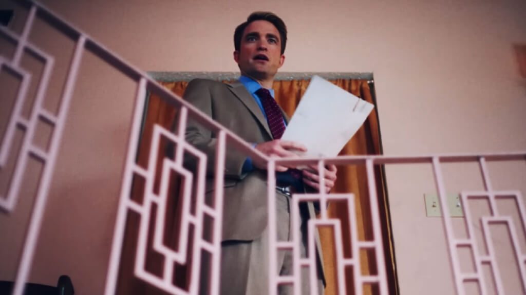 Chris Hansen has finally watched Primetime, gives Robert Pattinson's performance a "D"