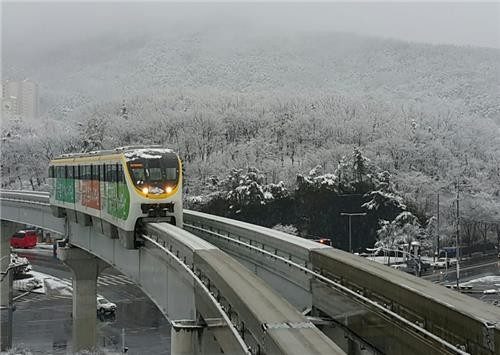 "대구 도시철도 3호선, 단전으로 일부 구간만 운행"