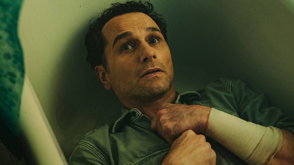 Widow's Bay: Apple TV's Near-Perfect Series Deserves A Weekend Binge After 8 Emmy Wins