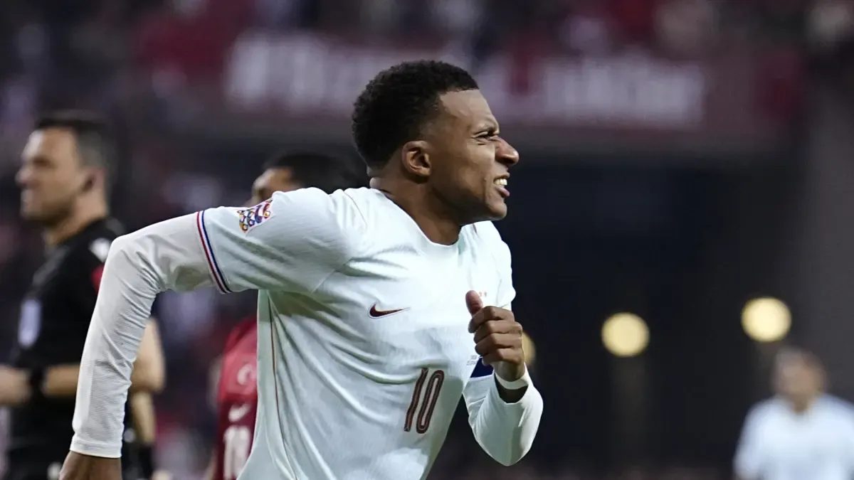 La razón a la que muchos achacan la lesión de Mbappé
