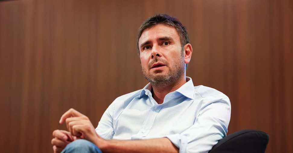 Di Battista è partito da Cuba, il rientro domani a Roma