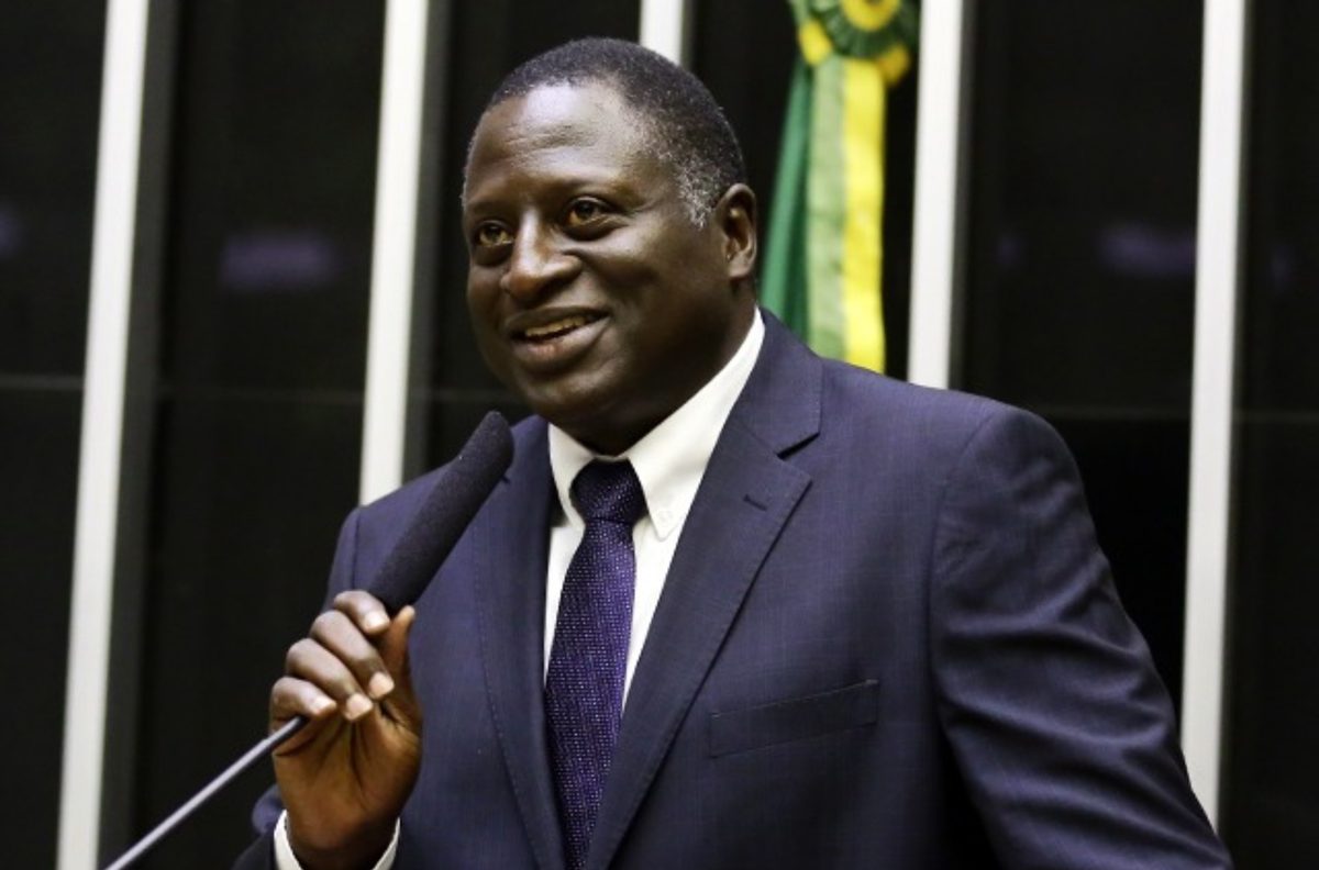 Hélio Lopes falta pela 2ª vez a entrevista com candidatos ao Senado em Roraima