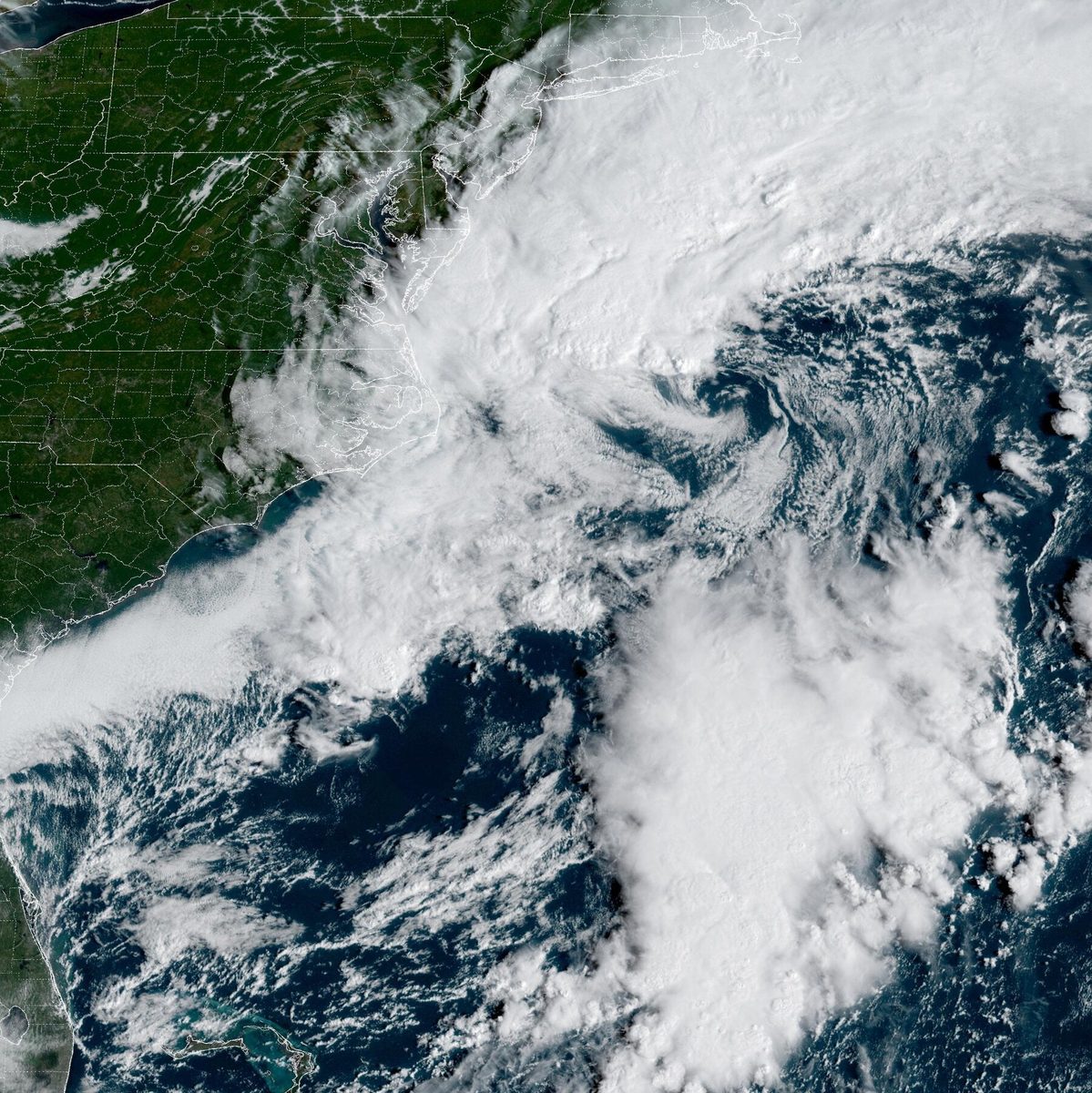 Live Updates: Powerful Nor’easter Bears Down on East Coast