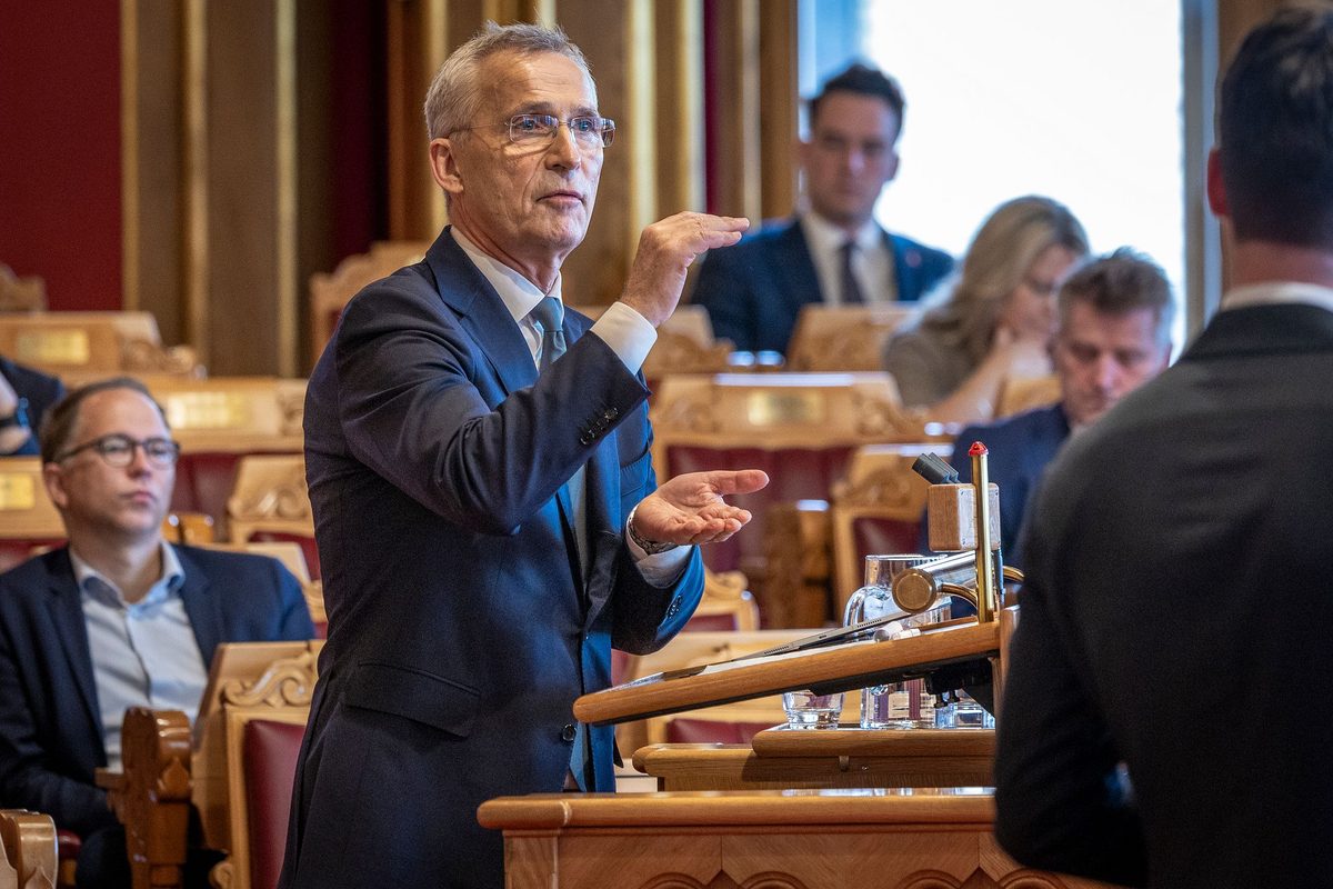 Nå er hjertebarnet hans under angrep
