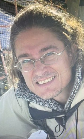 Politiet jakter på 48-åring