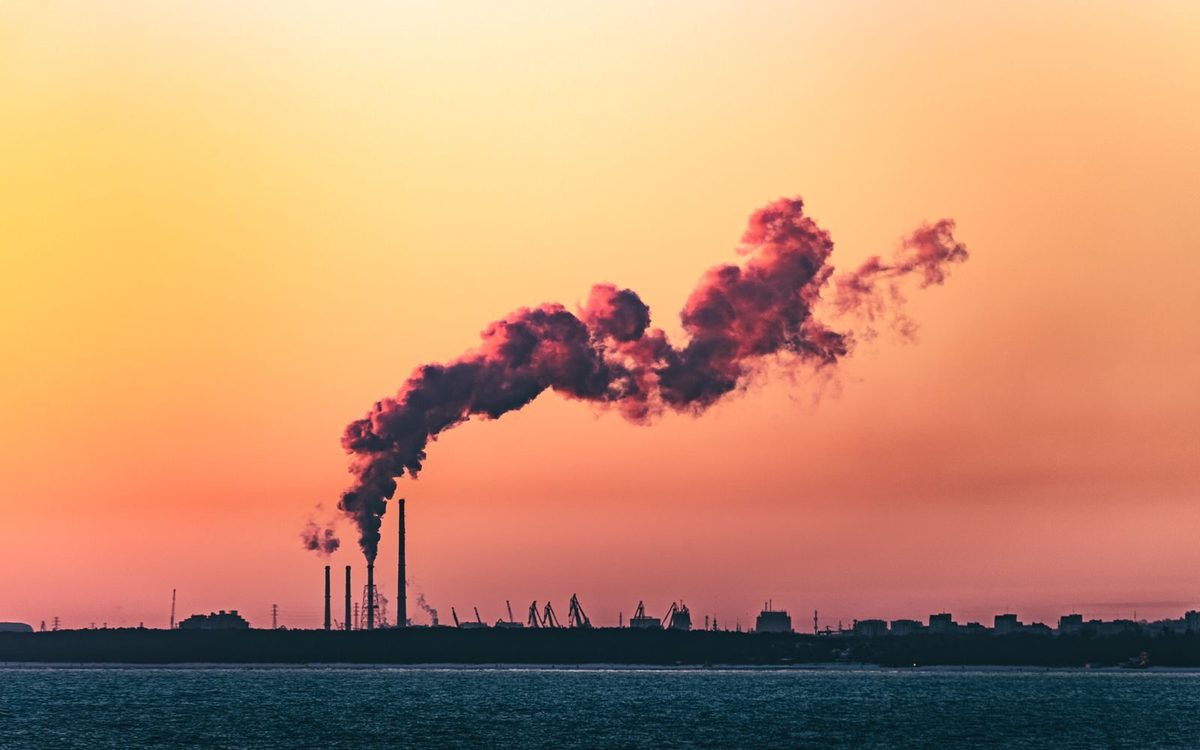 Onze planeet warmt nog decennialang op door de CO2-uitstoot van nu