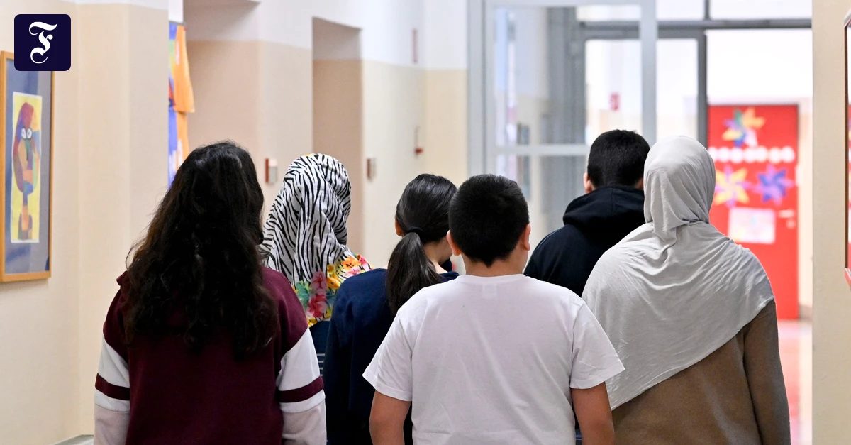 Österreich: Erste positive Bilanz zu Kopftuchverbot an Schulen