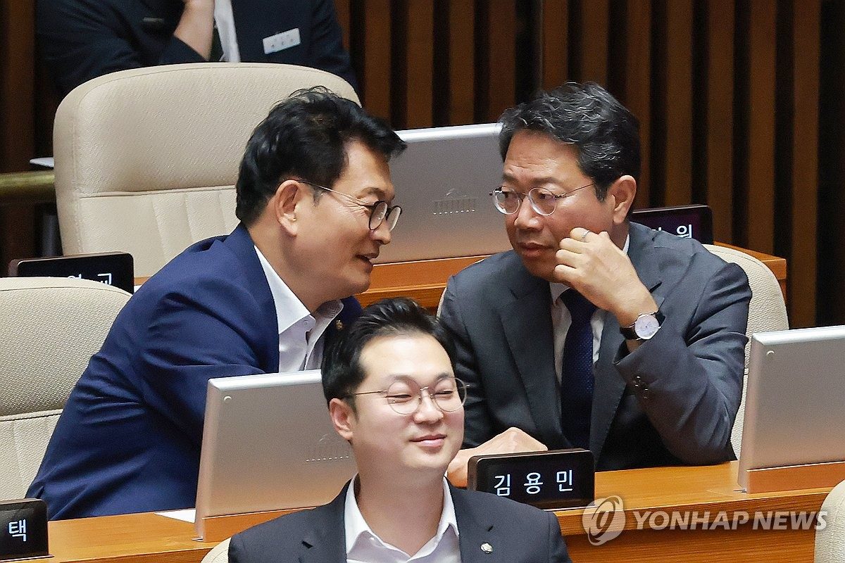 송영길 "韓, 모르는 사람 진술로 명예훼손"…최재성 "삼류영화"(종합)