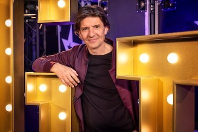 Koen Wauters ontkent dat hij zijn haar kleurt: “Er zitten grijze haren tussen én het wordt dunner”