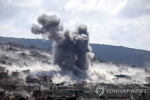 이스라엘, 또 레바논 남부 공습…어린이 등 최소 12명 사망