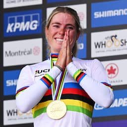 Vollering in tranen na eerste WK-goud: 'Kan niet wachten om race terug te kijken'