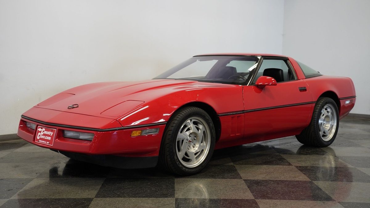 1990 Chevrolet Corvette ZR-1 With Sweet-Spot 21,000 Miles Is Peak C4 Time Capsule