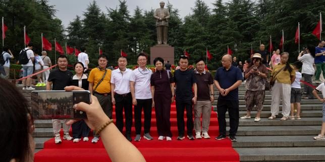 Les terres d’origines de Mao, à Shaoshan, haut lieu du « tourisme rouge » : « C’est une sorte de voyage d’études valori…
