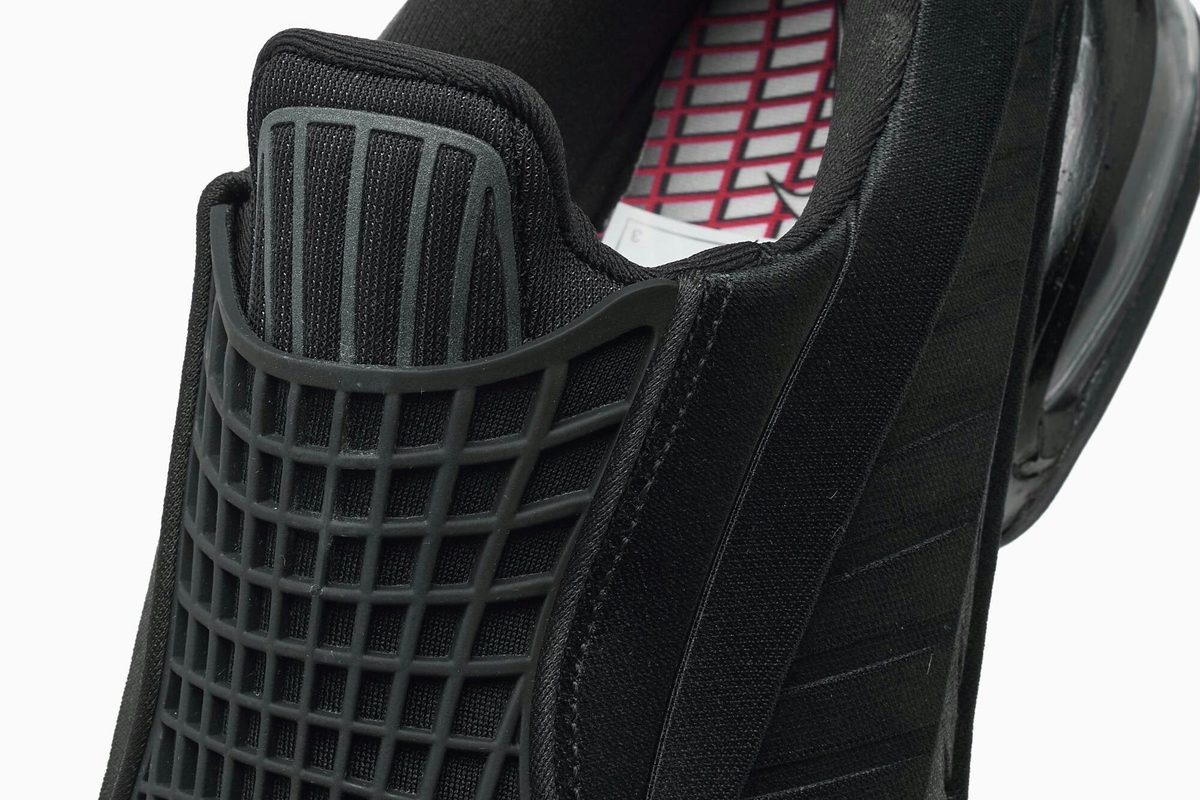 Nike’s Black Italian Air Max Dress Shoe Is Straight From 2002