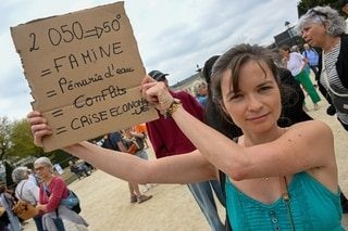 EN IMAGES. Marche pour le climat à Angers : 2 000 personnes demandent « de rendre des comptes »