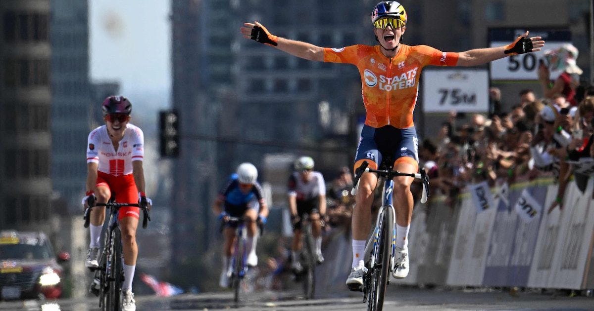 Mondiaux de cyclisme : Demi Vollering décroche son premier titre mondial après une saison quasi parfaite