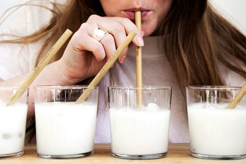 La invención de la leche de vaca: cómo la industria láctea nos metió con calzador "un vasito de leche diario" a finales…