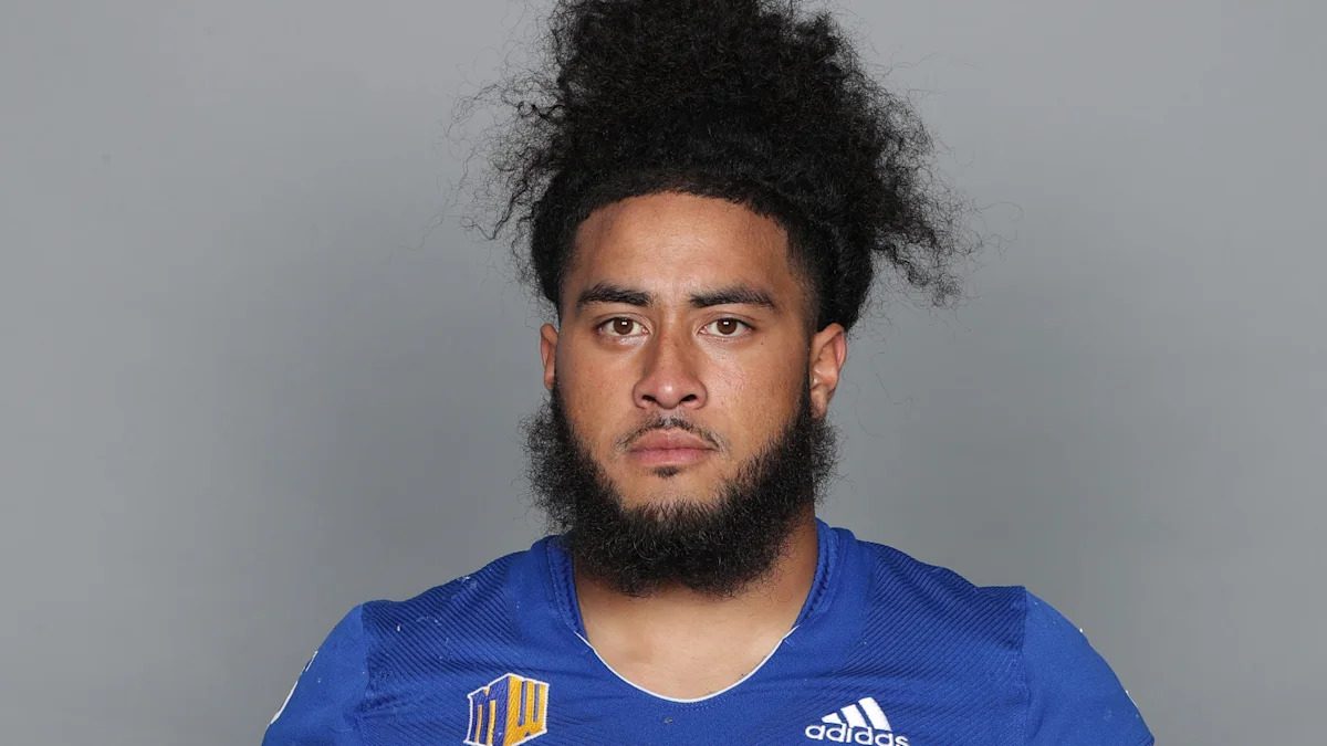 49ers roster moves: San Francisco adds 3 D-linemen to active roster