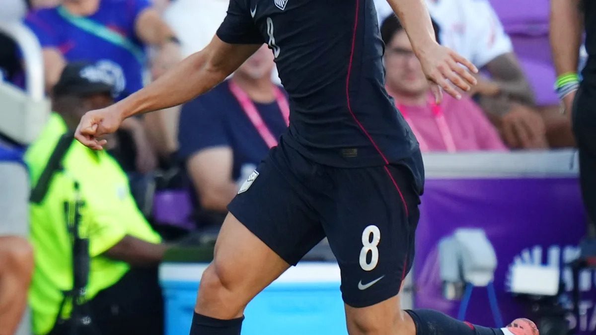 Cavan Sullivan has 'pinch-me moment' starting in USMNT debut