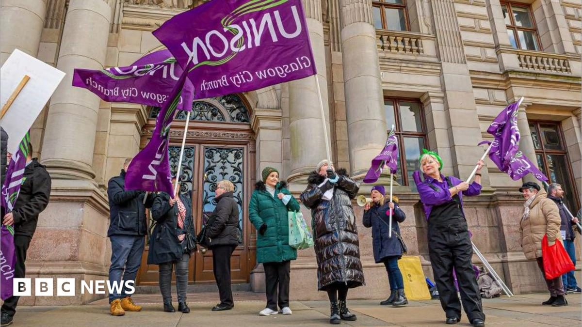 Council is letting staff down with fire and rehire plans, says worker