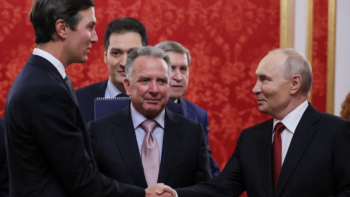 Kulisy rozmów amerykańskich wysłanników w Moskwie i Kijowie. "Putin wciąż ma nadzieję"