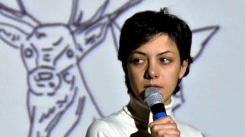 Una dura storia di dolore e dipendenza