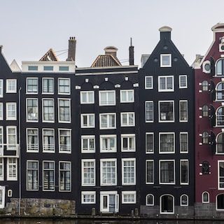 Waarom het funderingsprobleem in Amsterdam waarschijnlijk veel groter is dan we dachten: ‘Dit gaat vroeg of laat als ee…