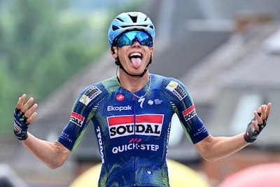 Paul Magnier sprint met overmacht naar elfde seizoenszege in Ronde van Kroatië, terwijl Tim Wellens nog volop aast op l…