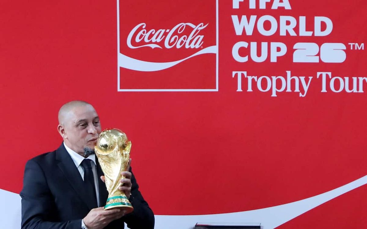 Roberto Carlos: "Ho perso il 99% di quanto guadagnato con il calcio"