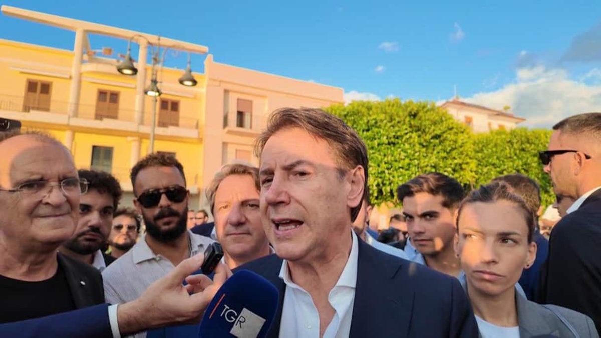 Carburanti, Conte: Governo senza alcuna idea, vada a casa