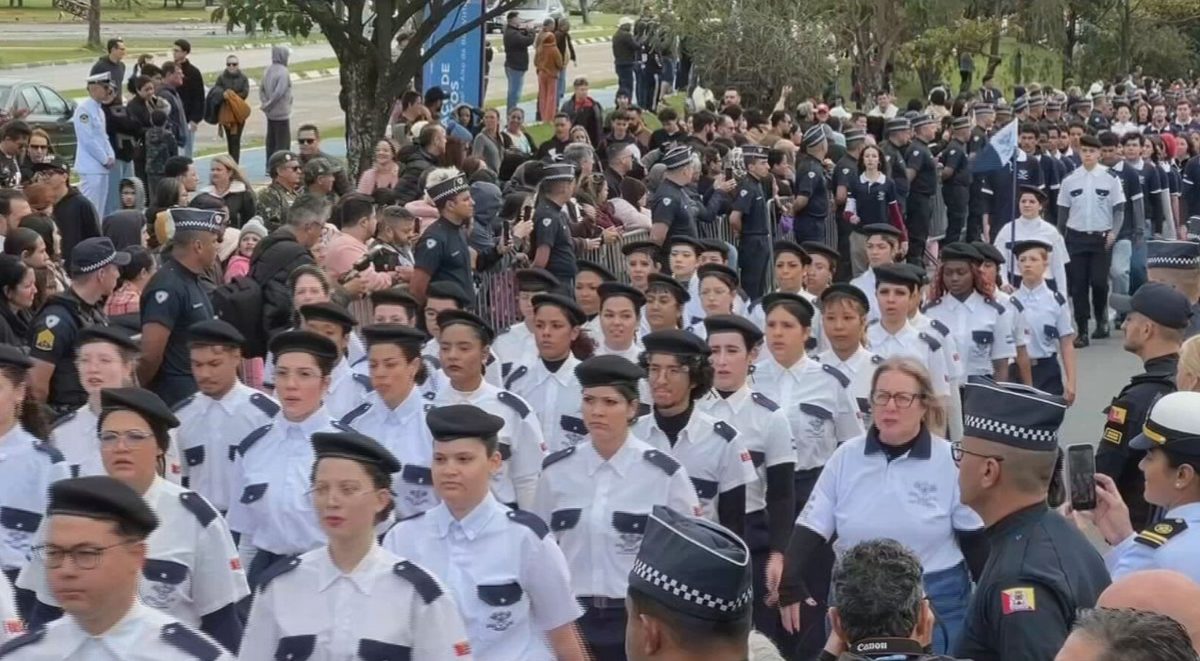 Desfile de 7 de Setembro reúne forças de segurança, escolas e entidades em Sorocaba e Jundiaí