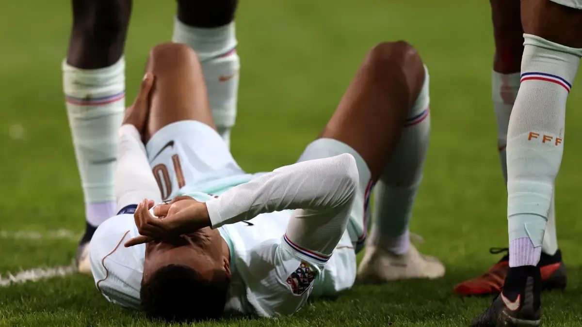 Ya hay parte médico sobre la lesión de Kylian Mbappé