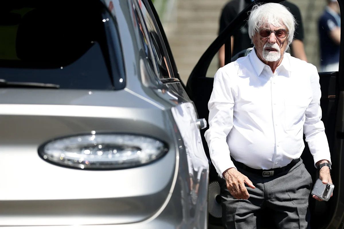 Ex-Formula 1 CEO Bernie Ecclestone detained at airport because of shotgun