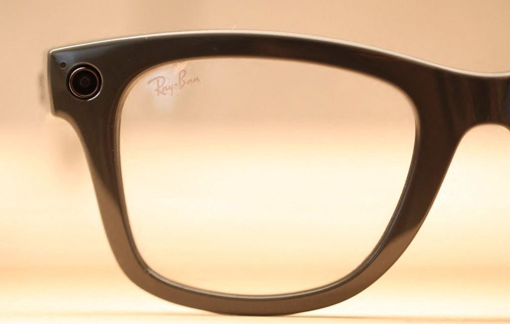 « On s’est retrouvées sur un compte masculiniste »… Emma et ses amies filmées à leur insu par des lunettes connectées