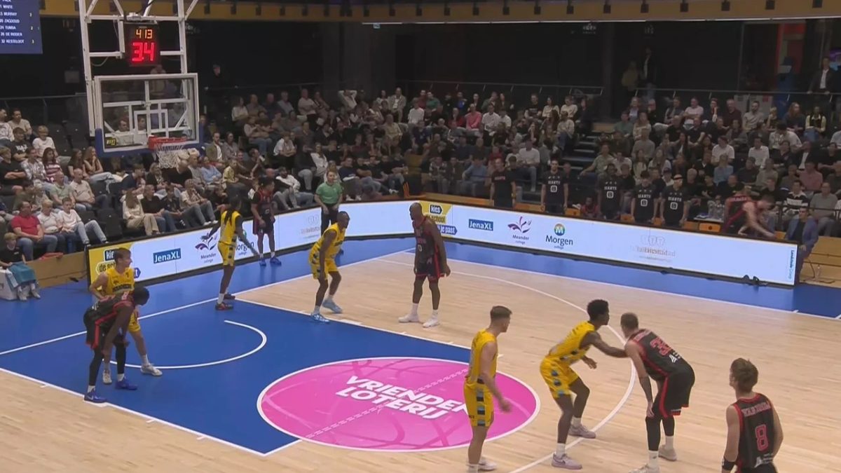 Basketballers Landstede moeten de BNXT Supercup aan Antwerpen laten