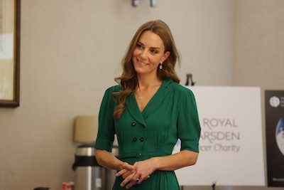 Prinses Kate bezoekt ziekenhuis waar ze werd behandeld voor kanker: “De steun die ik hier kreeg was ongelooflijk”