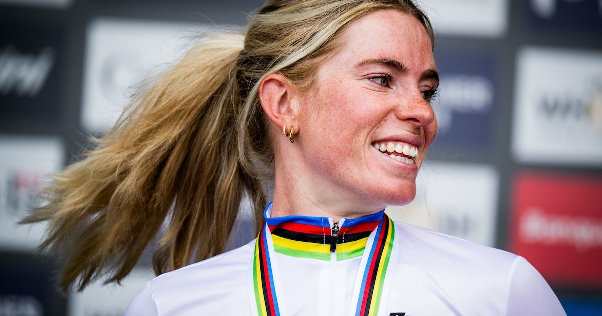 La championne du monde de cyclisme Demi Vollering sanctionnée par l'UCI : que lui reproche-t-on ?