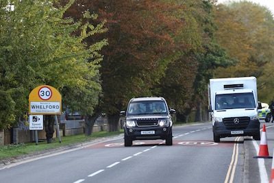 Incident majeur près d’une base aérienne américaine au Royaume-Uni: la police antiterroriste saisie