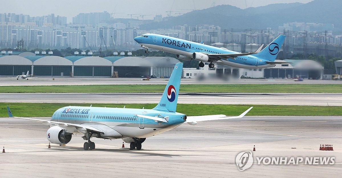 국제선 승객을 국내선에…4명 공항 나갔다 뒤늦게 입국심사