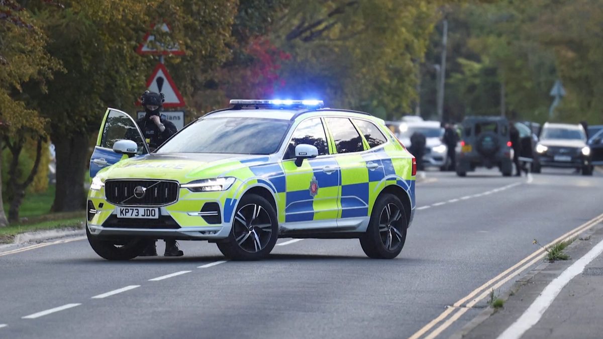 Militaire vliegbasis in Engeland ontruimd om dreiging explosieven
