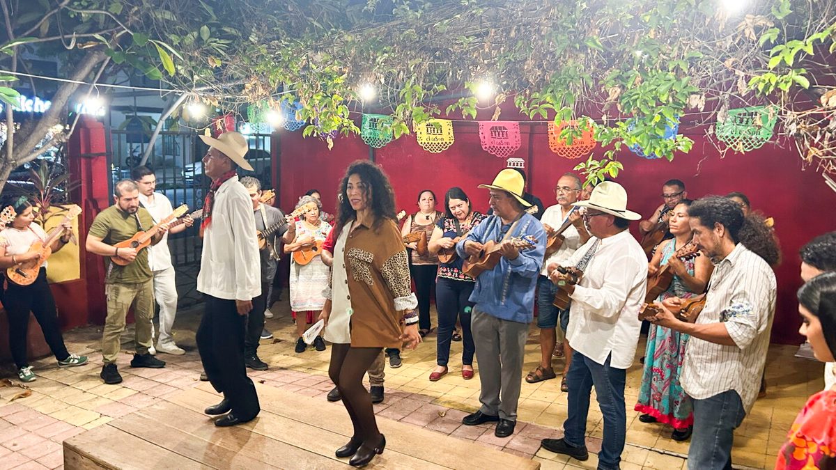 Playing 'La Bamba' for an hour? Must be a Mexican fandango!