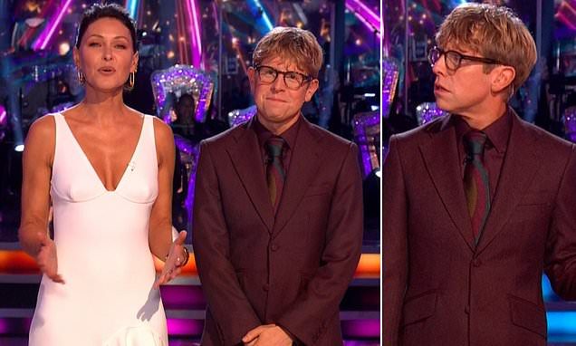 Josh Widdicombe awkwardly misses his cue during a link on the first Strictly live show - as viewers remain unconvinced…