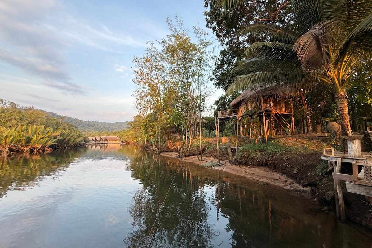 Le Cambodge, entre les mangroves sauvages et les plages bohèmes de Koh Rong Sanloem