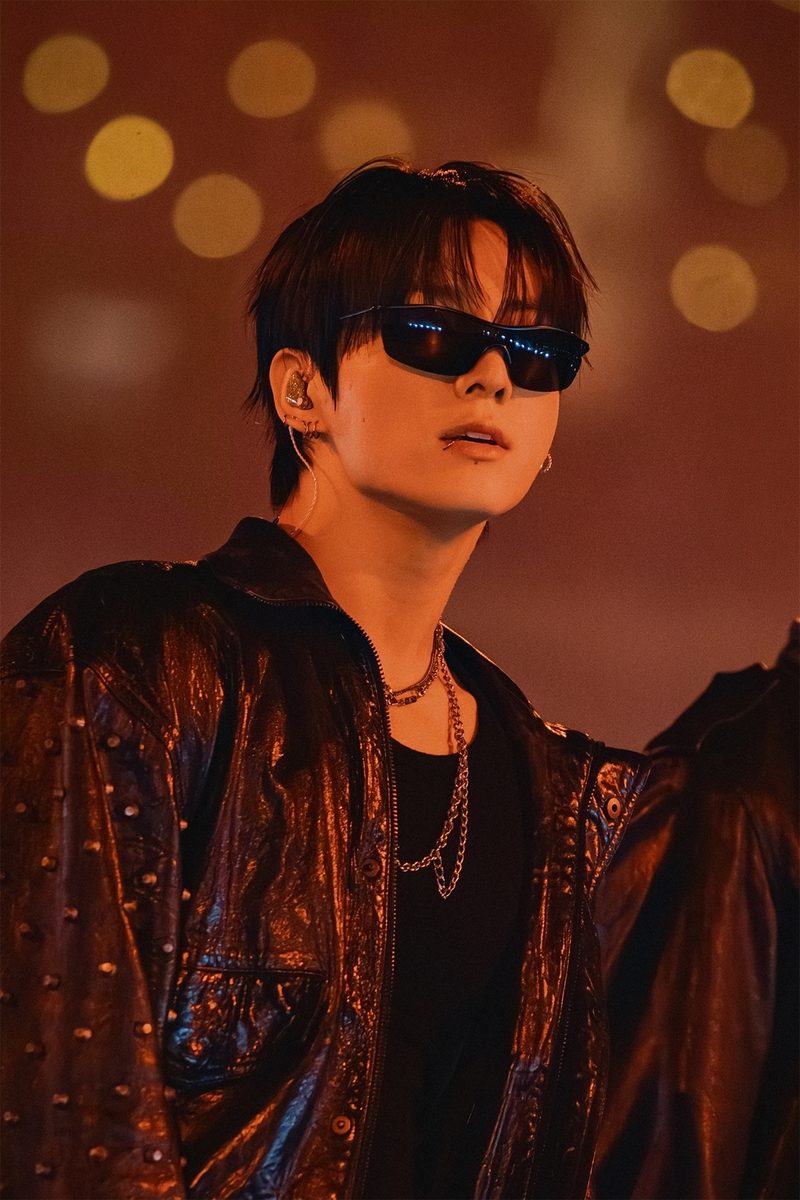 BTS 정국 자작곡 '스틸 위드 유', 스포티파이 5억 스트리밍