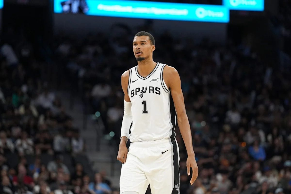 Julius Erving: Victor Wembanyama Will Bring Back NBA Centers’ Lost Glory