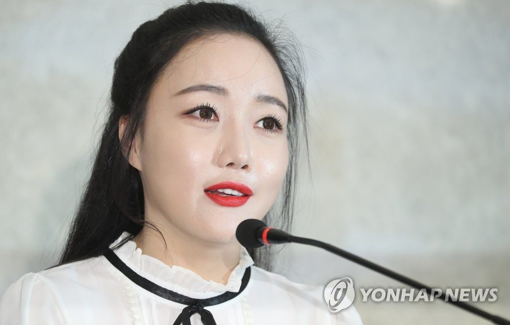 낸시랭, 새벽 강남서 음주운전하다 검거…면허 취소 수준