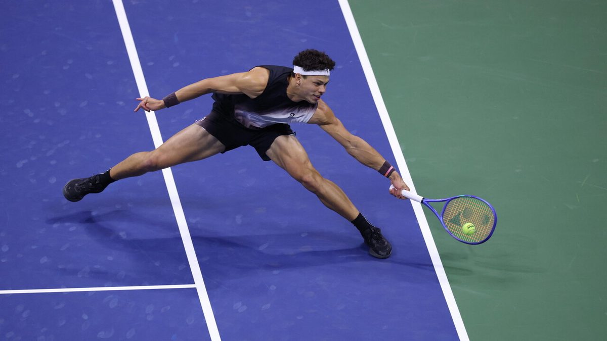Us Open: Shelton secondo finalista, sfiderà Zverev