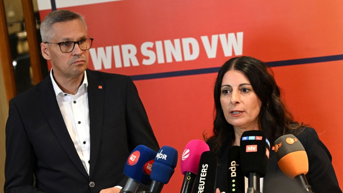 Volkswagen: Arbeitnehmer wollen VW-Vorstand zu Gesprächen zwingen