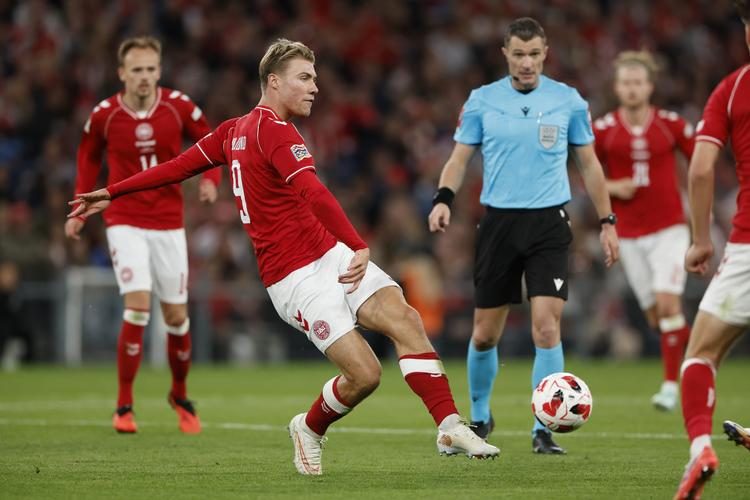 Danmark får forløsende sejr i Parken