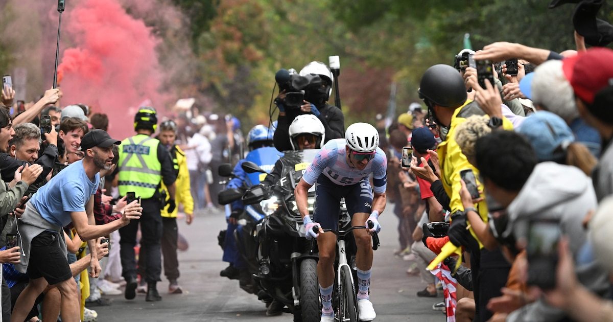 L’avis de notre consultant Johan Museeuw sur ce Championnat du monde complètement fou : “Sans Pogacar et sans oreillett…